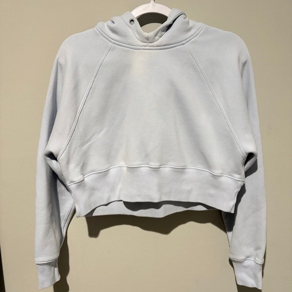 Abercrombie & Fitch Tops - Abercrombie Cropped light blue hoodie